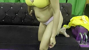 Mulkin gets down with nokar Manoj for hardcore creampie sex, Hindi audio raw!