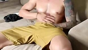 Punhetando Na Live With Huge Sexy Black Ass 😍