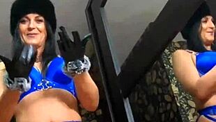 I Hope You Like My Very Chic and Trendy Clothes