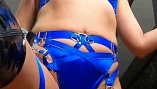 I Hope You Like My Very Chic and Trendy Clothes