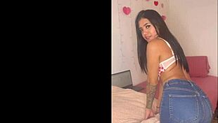 Sophia Farts In Jeans With Dirty Talk!