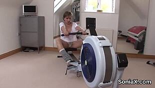 Unfaithful English Mature Lady Sonia Reveals Globes