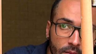 Se tem um homem feliz nesse mundo é esse corno com blowjob humiliation 😏