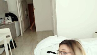 Triolisme hardcore avec Megan Love et sa chatte serrée