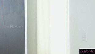 omg, passionhd plumber totally fills jojo austin with cum in doggystyle and missionary 😍