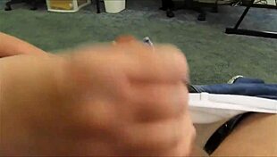 Hey, watch this hot wife roleplay! 😏