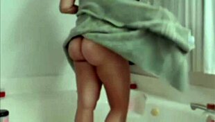 Teen in shower webcam, tight ass bathing 😍