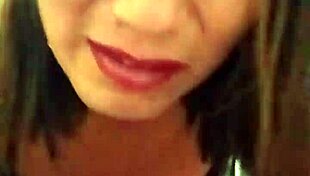 Chica trans moans suggestively as she enjoys anal pleasure