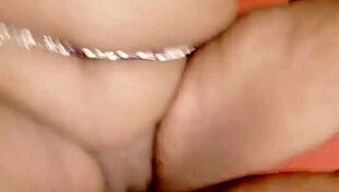 i'm sundaydogood614, showin my shaved pussy in this update