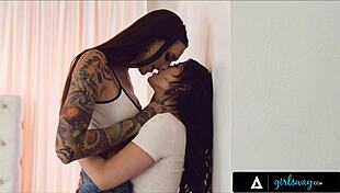 Ladyboy With Monster Cock Sits Her Tiny 18+ Ass On Giant Candle