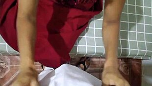 医者に熱チェックで呼んだら太い温度計で濡れすぎて治っちゃった