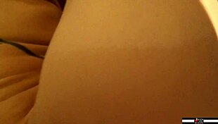 oh man, mom squirts n screams til she can’t think straight