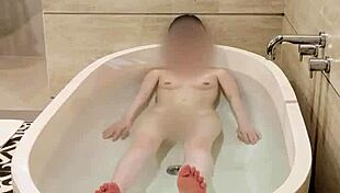 Watch this beautiful japanese college student bathing