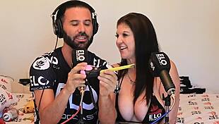 Coralyn Jewel Shows Big Ass In Las Vegas Oral Room