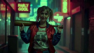 Granny carmen claus tests sex toys in close-up mature session