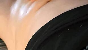 Driftwood And Barefoot Kontessa Give Amazing Handjob