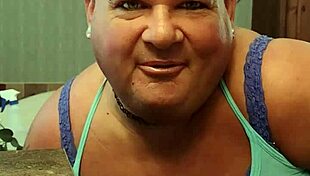 Darcy CUMMING at home in her private moment