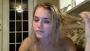 Young Girl With Hairy Pussy Masturbates Intensely