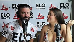 ema ribeiro acepto los desafios de elo podcast in a cute colombian interview