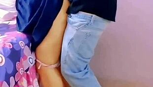 La Convencí A Mi Sobri Colegiala Mexicana Después De Chingarla Terminamos Cogiendo Y Me Deja Llenarle El Chochito De Leche Real Casero