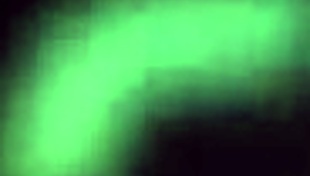 Las tetas grandes y culo de Kira Noir anhelan la polla y la crema