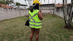 damn, imagining those builders banging me at the site... 🔥