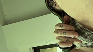 Morning Jerk Off On My Pussy