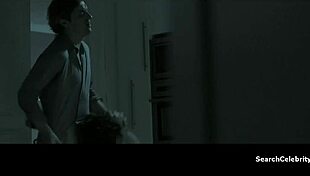 juliette binoche in elles magazine 2012