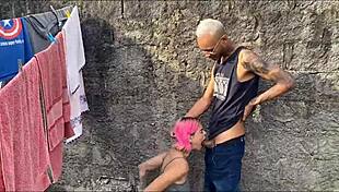 o amigo maloka do carmona me fodeu todinha no quintal dele com anal e face fucking