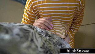 Sexy Teen Tries Sucking Cock!