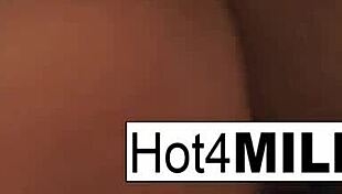 Watch phoenix marie display her skills?