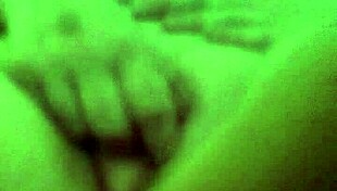 Fisting A Sexy Cougar Cumslut