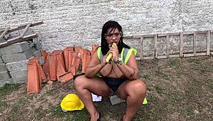 damn, imagining those builders banging me at the site... 🔥