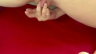 Viajei E Deixei Minha Namorada Sozinha Coloquei Uma Câmera Pra Ver O Que Ela Faz No Quarto