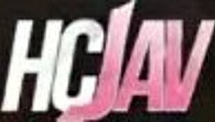 Hey, Japanese milf Kaede Kuroki bangs through ripped jeans! 😍