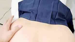 amateur tiktoker girl cute petite 18+