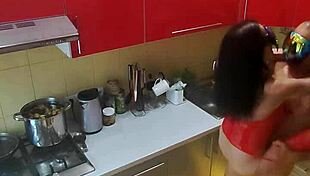 Hidden Cam In Kitchen Captures Rough Milf Scenes!