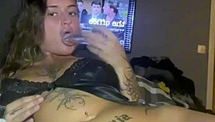 Horny goth teen fucks solo until she cums