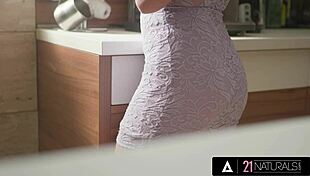 perfect blonde lisi kitty says, 'i want big cock in my tight asshole'