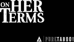 Humiliated Ana Foxxx Watches Ex-Husband Bust Facial On August Skye