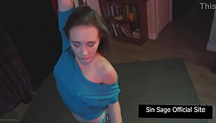 I love watching fitness pal sinn achieve multiple orgasms after her hot yoga session
