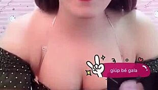 Red panty upskirt with vietnamese girl