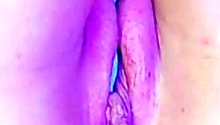 Sweet pussyfucking makes her horny