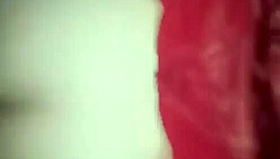 enjoying the hot redhead's big ass in amateur scene