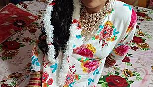 The little sister engages in intimate acts with her stepbrother, narrated in clear Hindi.