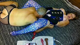 Granny Carmen Licks And Dicks In Double Position Double Cum