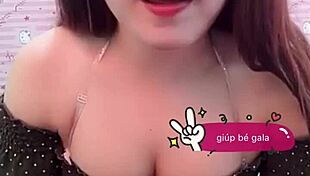 Red panty upskirt with vietnamese girl