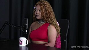 Black duquesa swings with tifany rocha! 😍