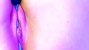 Sweet pussyfucking makes her horny