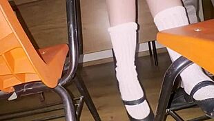 Estudiantes Y Su Historia De Amor En El Salon Sexo En La Escuela Parte 1 Colegiala Video Casero
